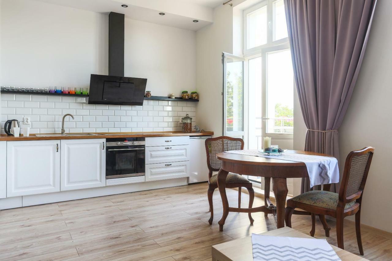 Sunhouse Apartament *